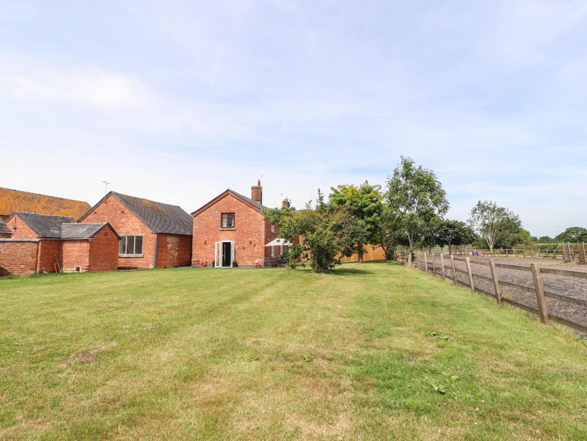 Hill Farm Vila Nantwich Exterior foto